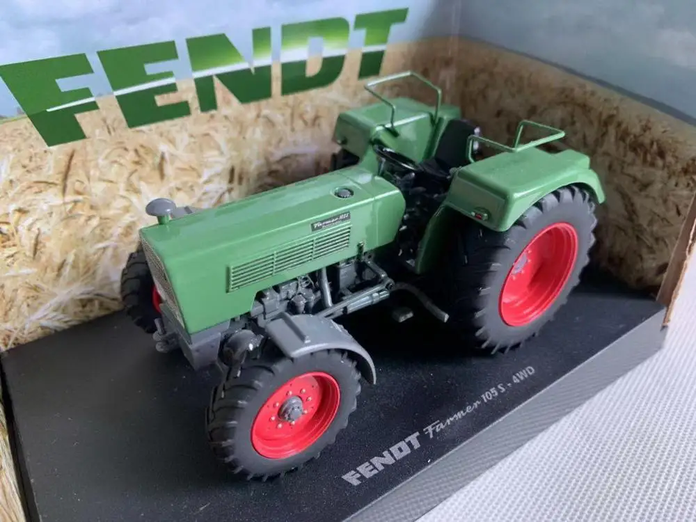 Универсальные хобби 1/32 Fendt Farmer 105 S 4WD трактор литье под давлением Модель в коробке