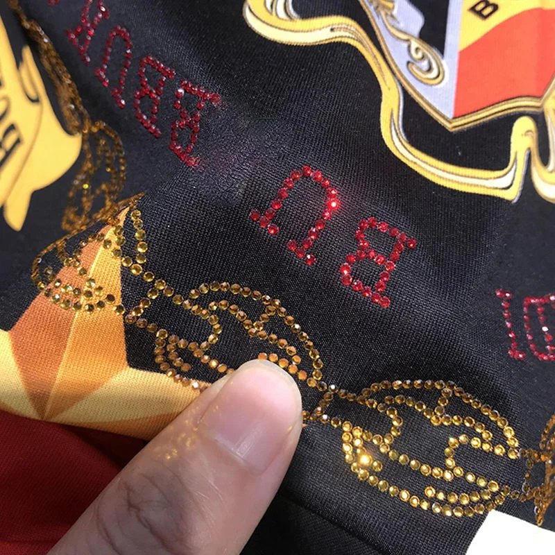 

2021 summer new comfortable and breathable fashion trend printed letter hot drill ice silk short sleeve trend T-shirt for men