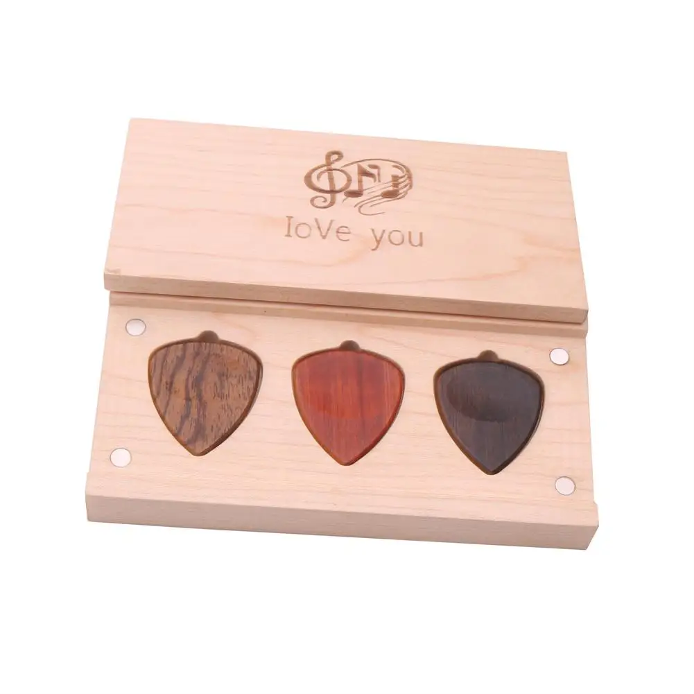 

Guitar Picks Iron Pick Box Holder Collector with 3pcs Different Wood Picks Mediator for Guitar Accessories & Parts guitar tool