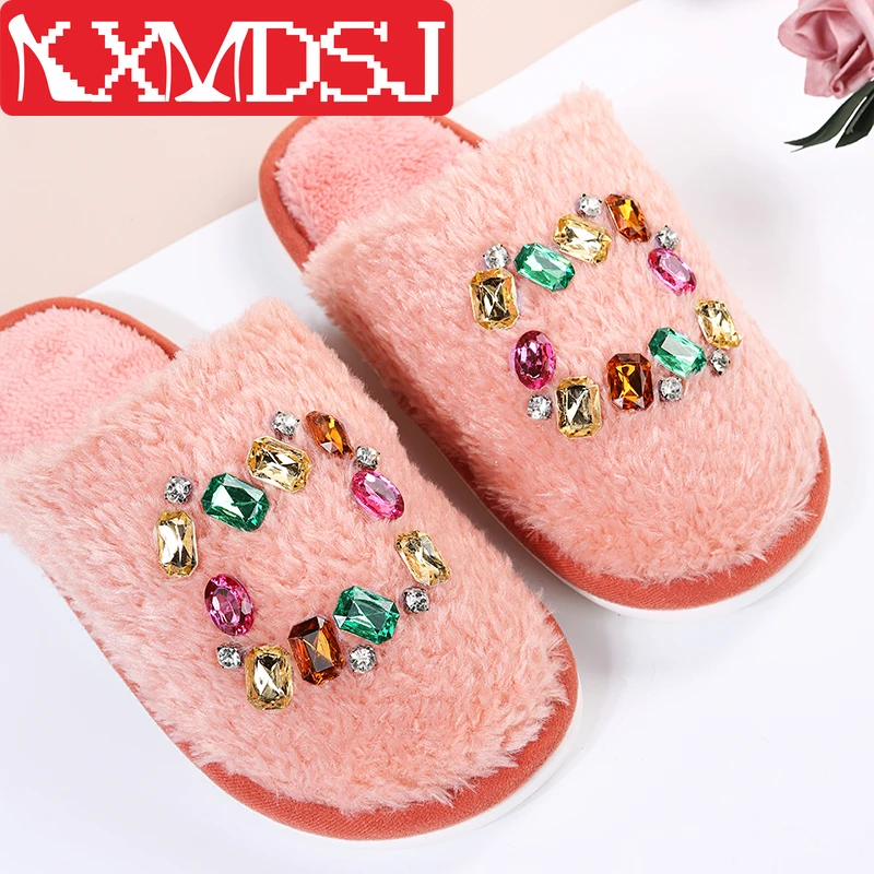 

Женские шлепанцы со стразами, Нескользящие домашние тапочки с мультяшным мехом, теплая зимняя обувь для женщин