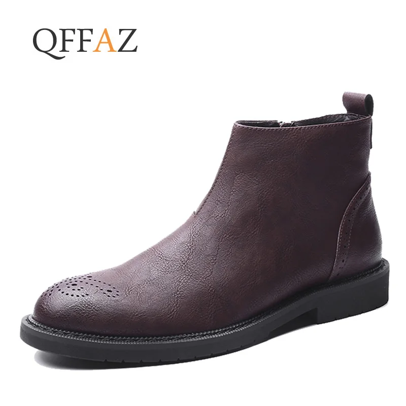 

Новинка Осень-зима, винтажная модная мужская обувь QFFAZ из коровьей кожи, классические ботильоны с острым носком, дышащие ботинки-броги ручно...