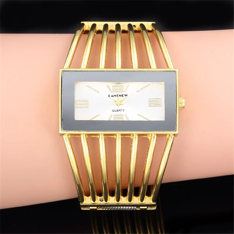 

2021 New Exquisite Vintage Luxury Elegant Ladies Watches Women's Fashion Bracelet Bangle Quartz Steel Watch Women Clock