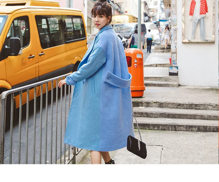 Женское однобортное пальто с карманами повседневное голубое длинное из смесовой