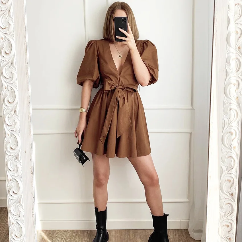 

Женское винтажное платье с V-образным вырезом и коротким рукавом