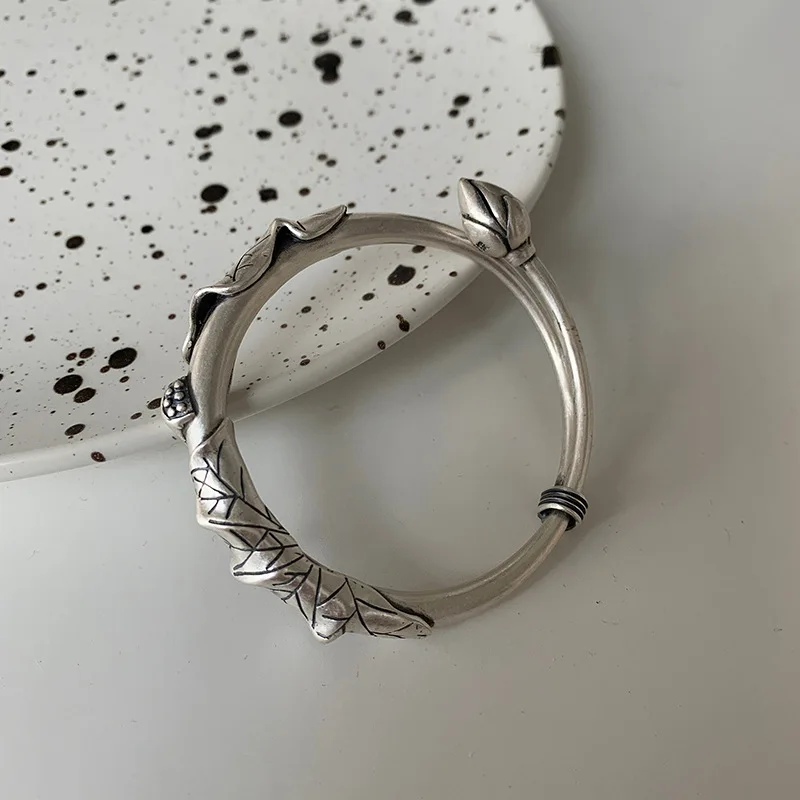 

MEYRROYU 925 Sterling Silver Ethnic Lotus Lotus Leaf Bangle Creative Design Ladies Fashion Jewelry Gifts Adjustable