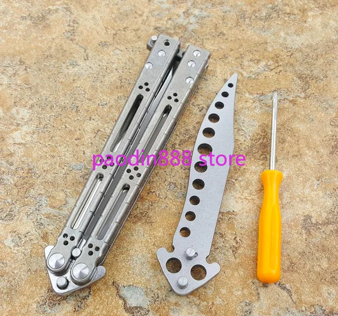 4Colors The One Basilisk HOM Butterfly Trainer Jilt Knife D2 Blade Titanium Handle Bushing System EDC Pocket Free-swinging knife |