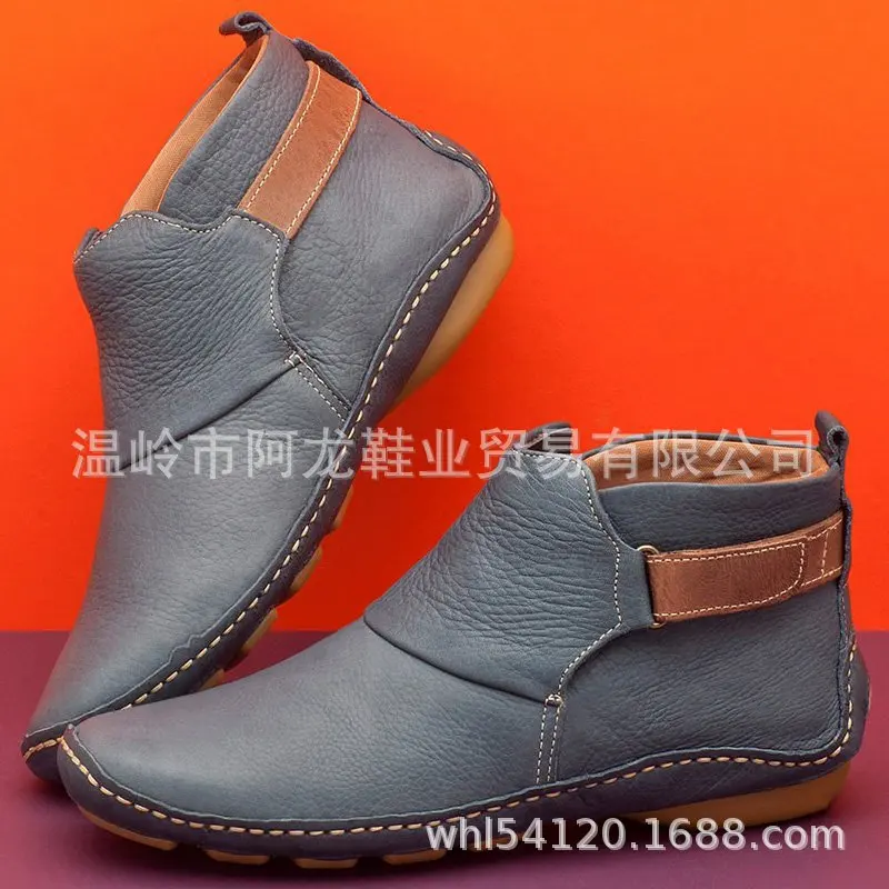 Женские ботинки на танкетке со шнуровкой короткие однотонные Винтажные плоской