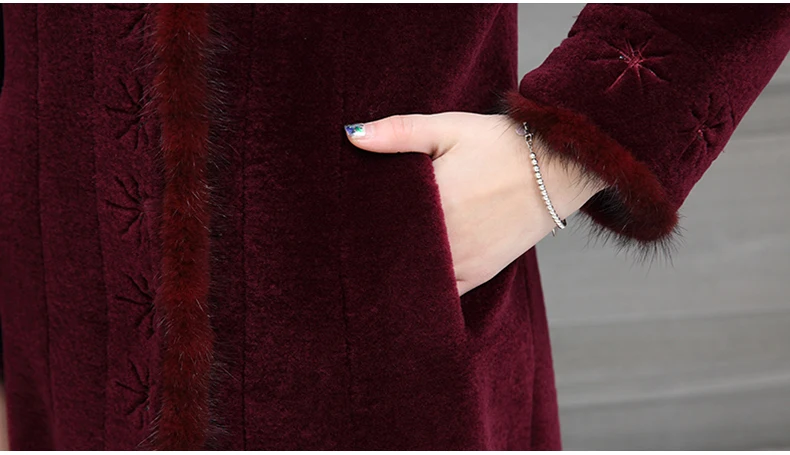 

Natural 2020 Sheep Shearing Real Fur Coats Women Ladies Winter Jacket Hood Mink Fur Coat Female casaco feminino