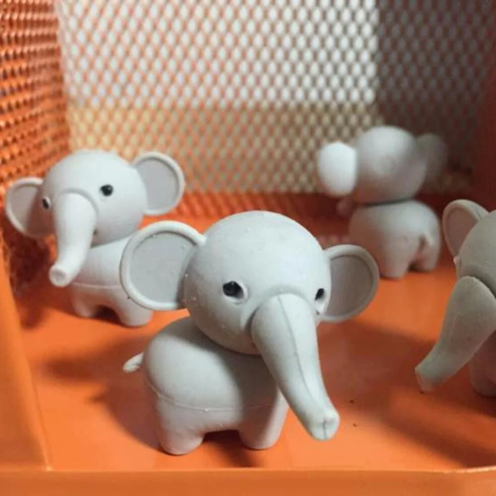 

30 Pack Pencil Erasers Random Collectible Animal Erasers Novelty Realistic Puzzle Erasers for Party Favors Games Prizes Carnival