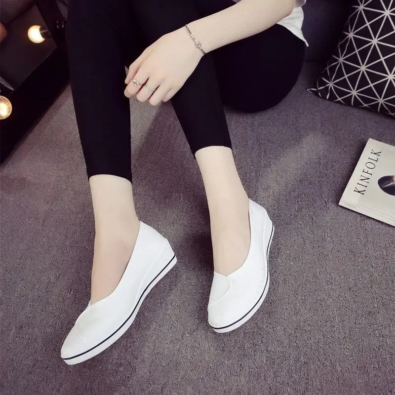 2021 Hot High Top Casual Shoes Women Cute Sweet Comfy Wedge Loafers Female Spring Autumn Flat Shoes Tenis Feminino Soft Footwear