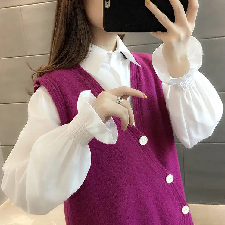 

Spring clothing 2021 new women's knitwear waistcoat and two-piece blouse