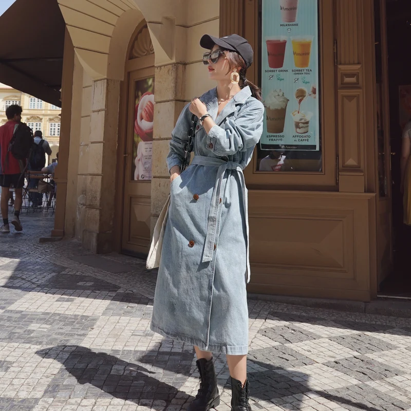 Женский джинсовый тренчкот Новинка весна-осень 2021 свободные джинсовые пальто