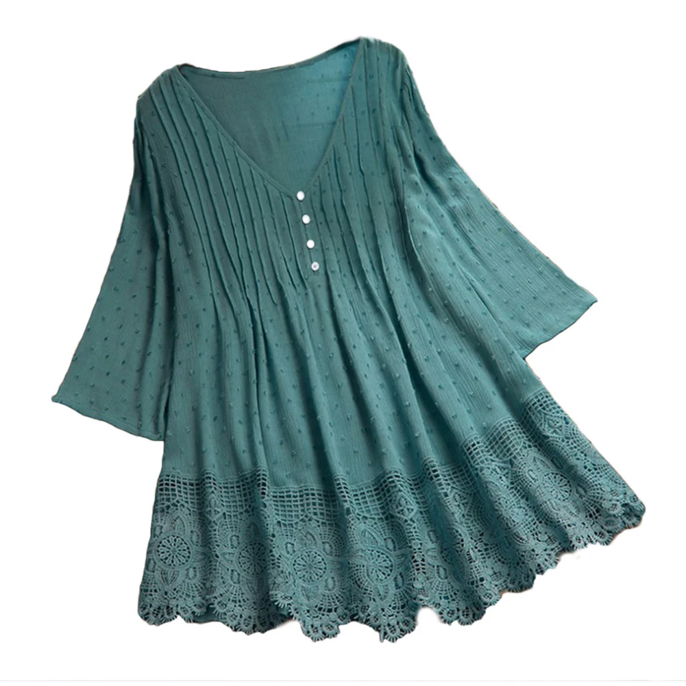 Женская ажурная блузка с полурукавами цветочный кружевной подол и пуговицами