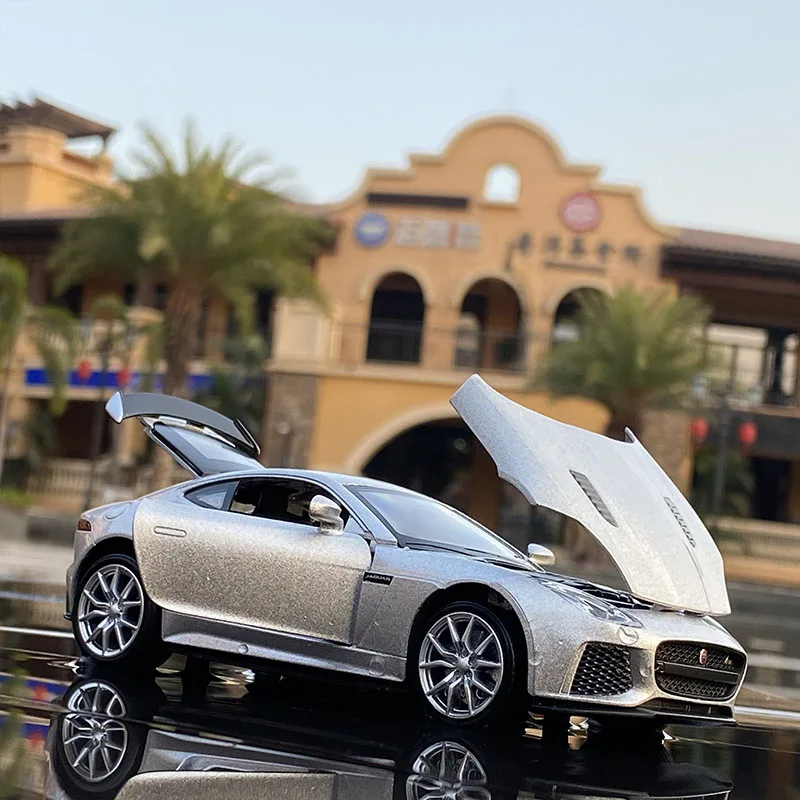 

1:32 F-Type Alloy Sports Car Diecast High Simulation Pull Back Model Toy Vehicle Mini Metal Car Collection Toys for boys
