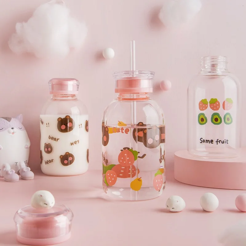Новинка 450 мл Kawaii клубника медведь стеклянная бутылка для воды с соломенной милой