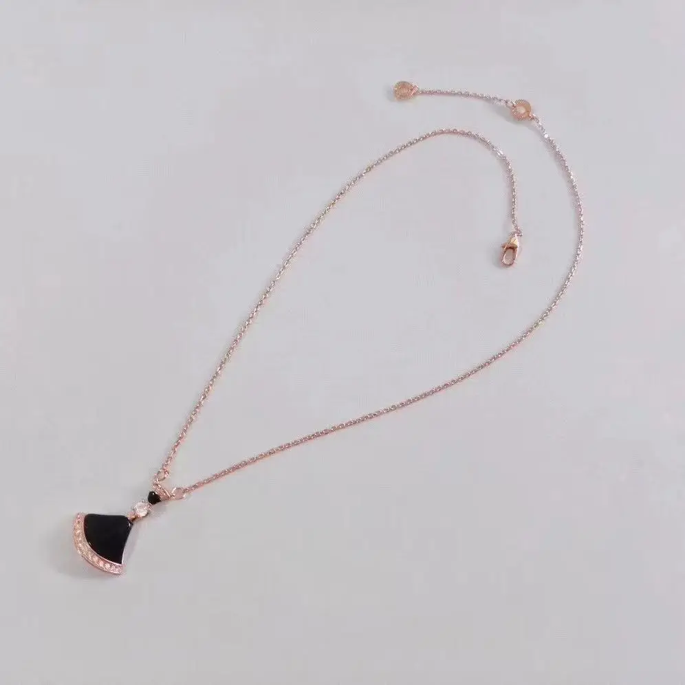 

Hot-selling classic women's necklace original copy logo jewellery suitable for girlfriend, lover, gift or love