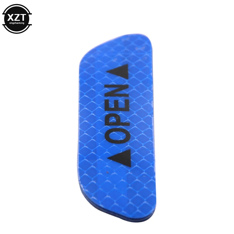 Blue 4 шт./компл. DIY Автомобиль открыть светоотрающей полосой Предупреждение отражающая открытая уведомления велосипедные аксессуары наружные двери автомобиля наклейки на автомобиль - Название цвета: Blue