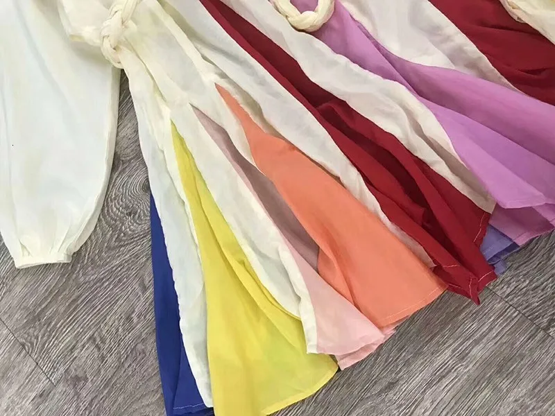 TWOTWINSTYLE весеннее популярное цветное лоскутное женское платье с круглым вырезом и пышными рукавами бандажные платья женские Повседневная винтажная мода
