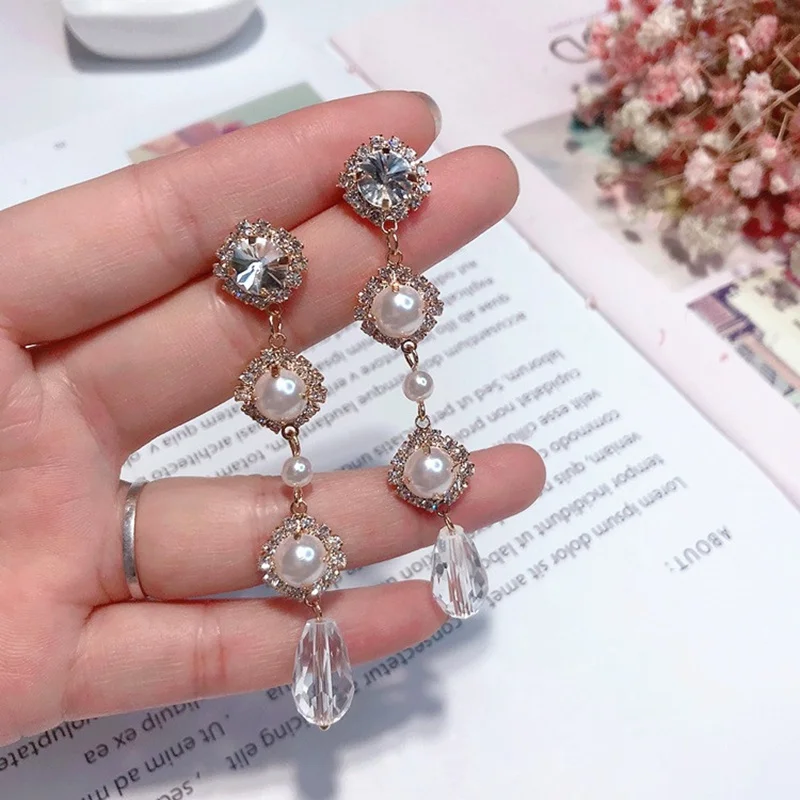 

Korea New Fashion Simulatd Pearl Temperament Earrings Elegant Rhinestone Crystal Pendant Long Pendientes Mujer Moda