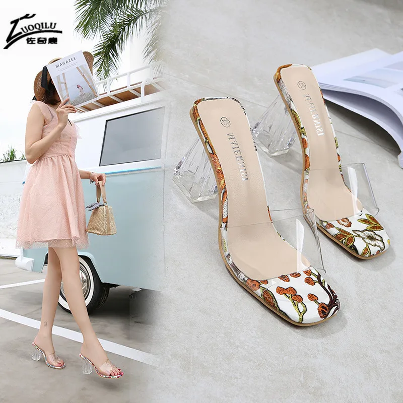 Прозрачные сандалии из ПВХ летние на высоком каблуке шлепанцы квадратном