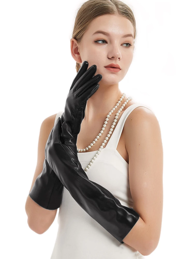 

custom made gloves for N Saxena only other buyers don't buy!