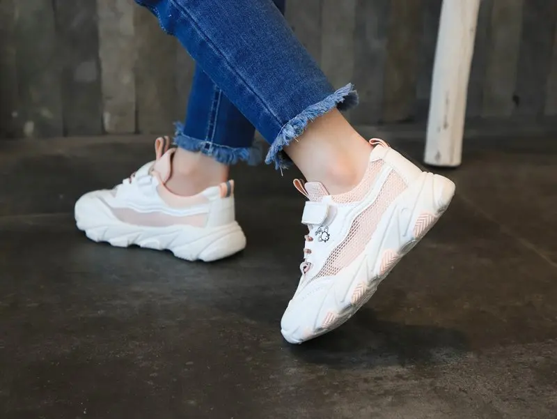 

kids shoes children's mesh shoes girls hollow out breathable single mesh white shoes 2020 summer new wild sports shoes men