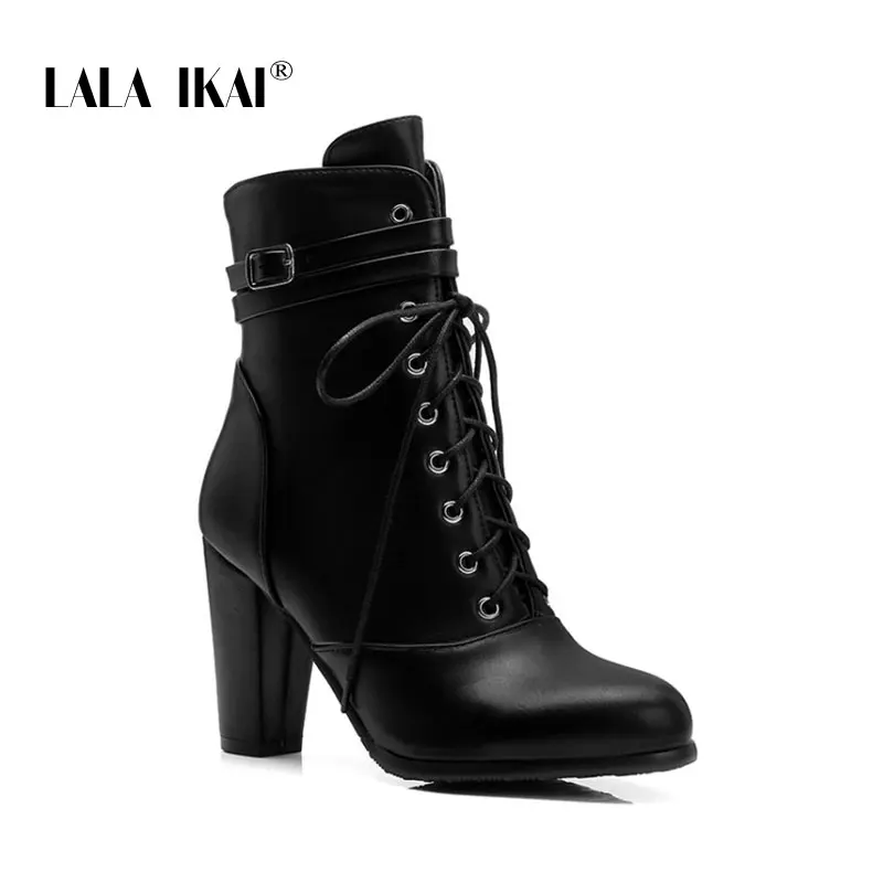 black LALA IKAI/женские зимние ботильоны; повседневные полусапожки из искусственной кожи с перекрестной шнуровкой; женская пикантная обувь на высоком каблуке на молнии и шнуровке; XWC5395-4 - Цвет: black
