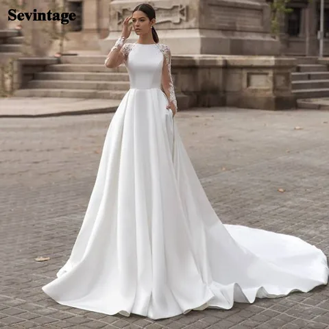 White A Line Wedding Dresses Boho Soft Satin Beach Bridal Gowns O-Neck Lace Princess Party Gowns Long Sleeves Bride Dress 2021