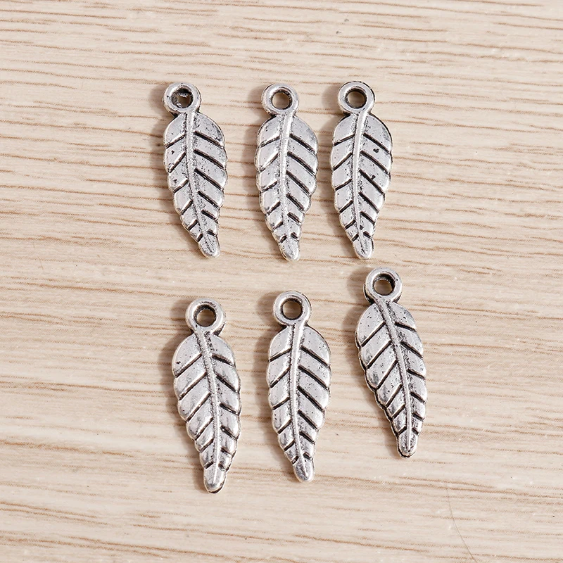 

40pcs 20*7mm Tibetan Silver Color Alloy Leaf Charms for Jewelry Making Earrings Pendants Necklaces DIY Handmade Crafts Accessory