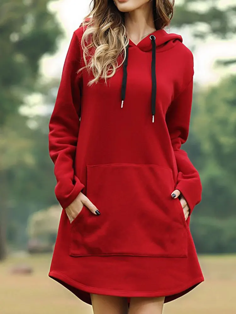 Cómo combinar tenis con pantalones acampanados