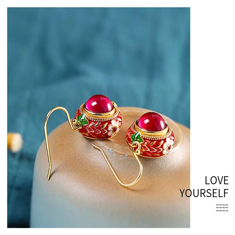 

2020 women's fashion earrings wholesale s925 silver jewelry Thai ethnic square enamel color red corundum earrings new products