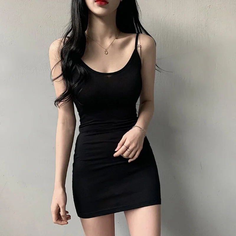 

Женское приталенное платье с Узкими Бретельками, средней длины