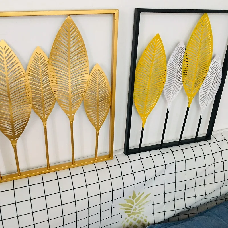 

Nordic wall decoration Room creative bedroom iron leaf Living room dining room wall light luxury metal wall hanging decoration