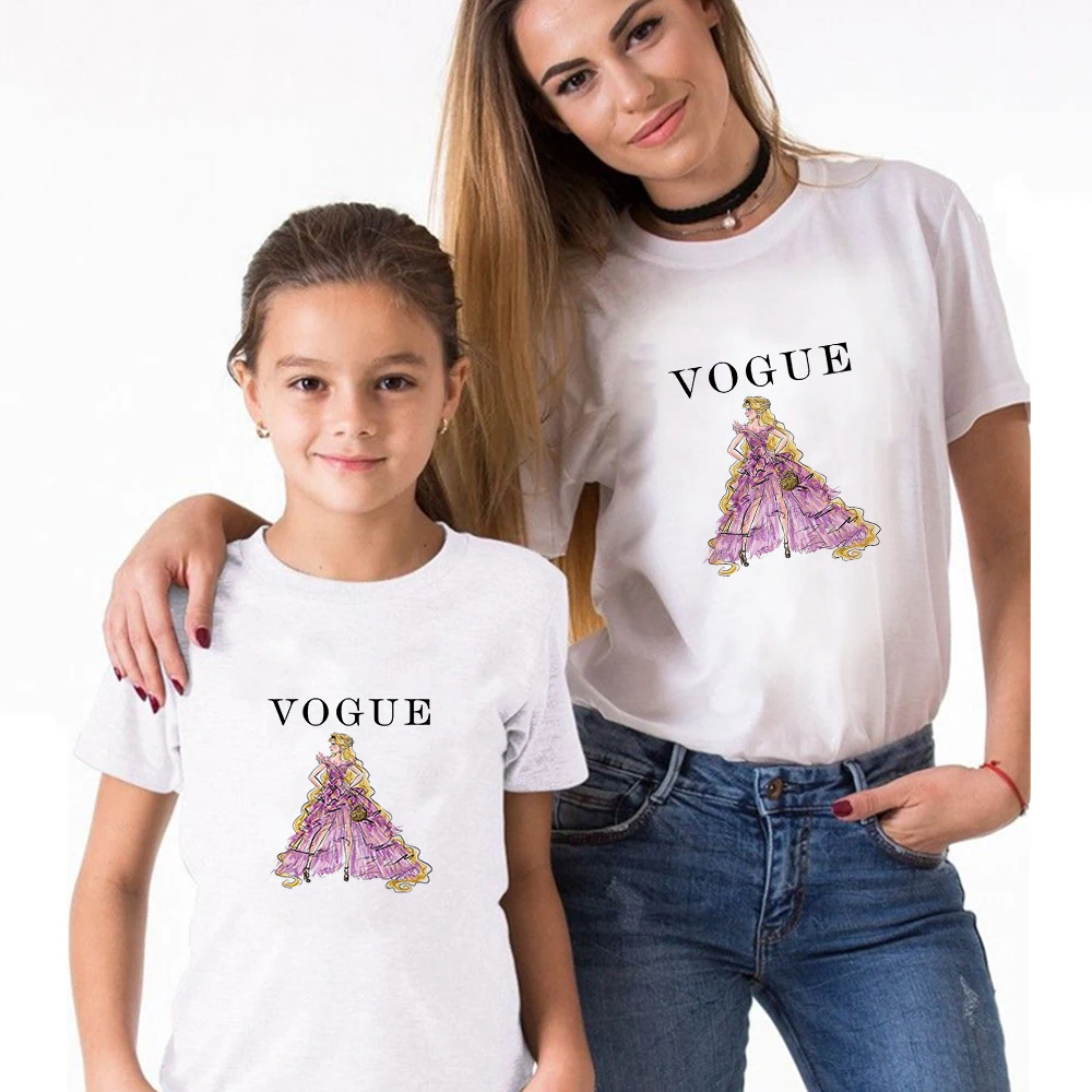 

Disney Children's Clothes Vogue Princess Mom Tshirt Women Summer Streetwear Trend Tops Harajuku Ulzzang Family Look Outfits