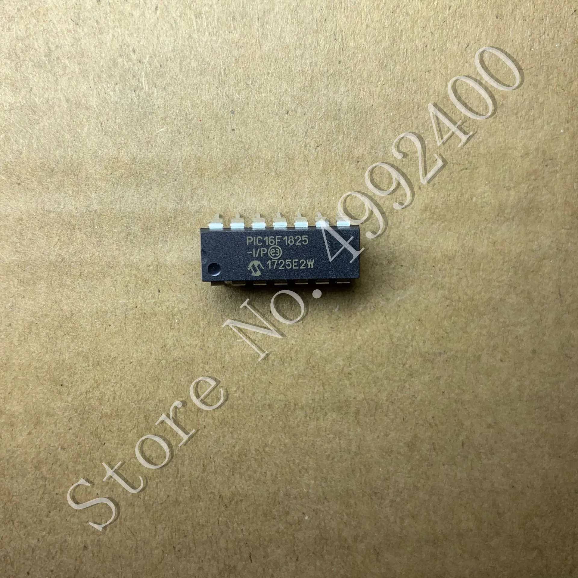 

1pcs/lot PIC16F1825 PIC16F1825-I/P DIP14