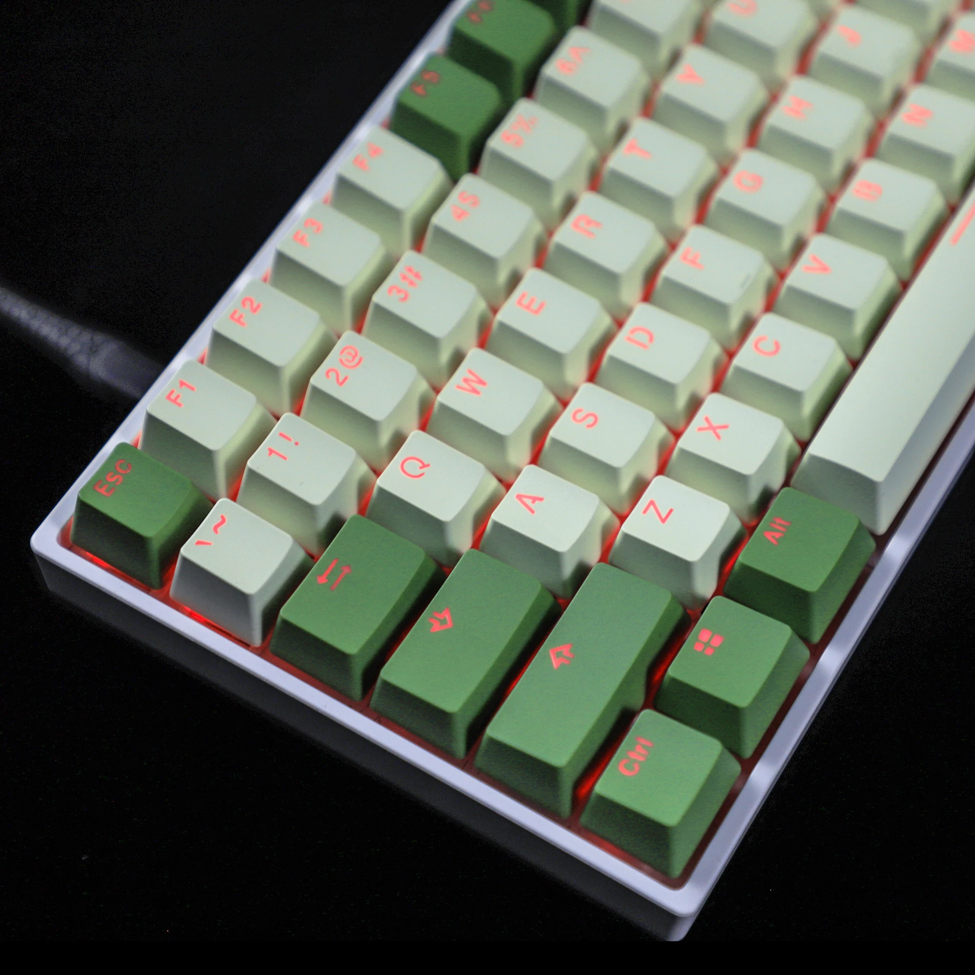 Shine Through Keycaps Matcha Double Shot 124 PBT OEM Profile Keycap set For MX Switches Mechanical Keyboard 104 87 61 84 68