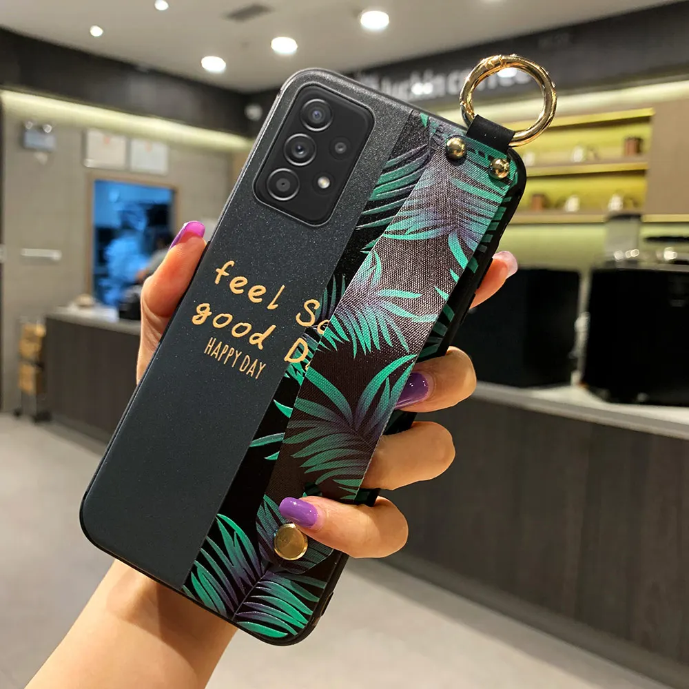 

SoCouple Case For Samsung Galaxy A51 A52 71 72 12 50 70 30 20 21s 32 S21 31 Note S20 FE Ultra plus Wrist Strap Phone Holder Case