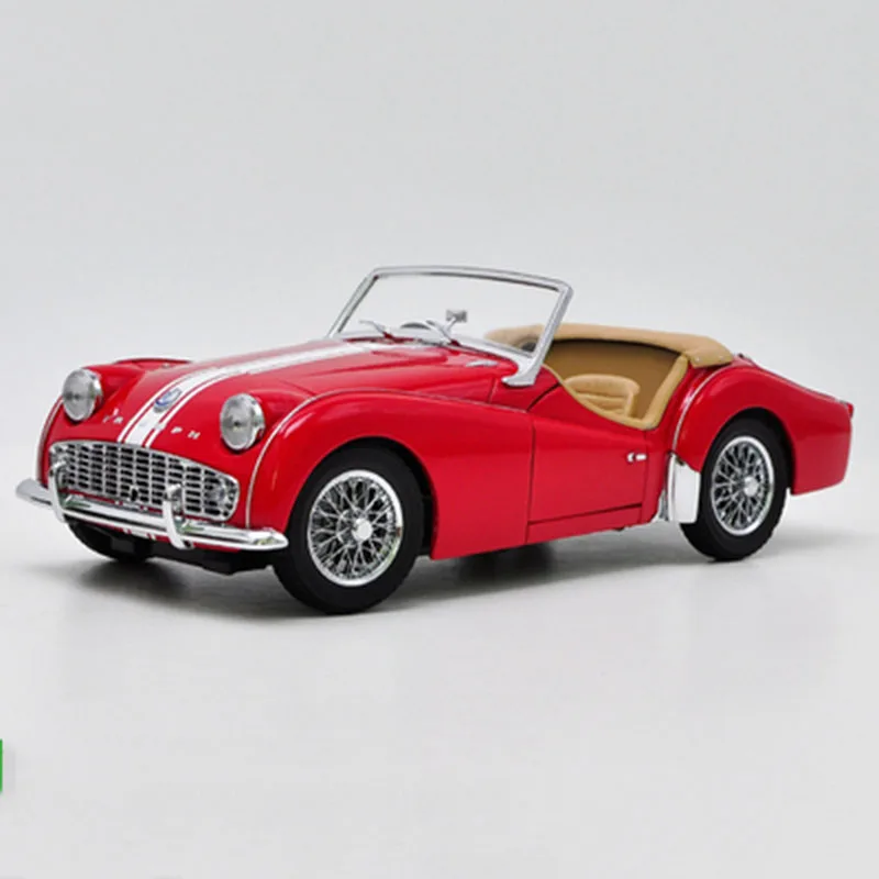 

1:18 scale TR3S 1959 Le Mans classic classic car alloy simulation car die-casting toy simulation car collectibles children's toy