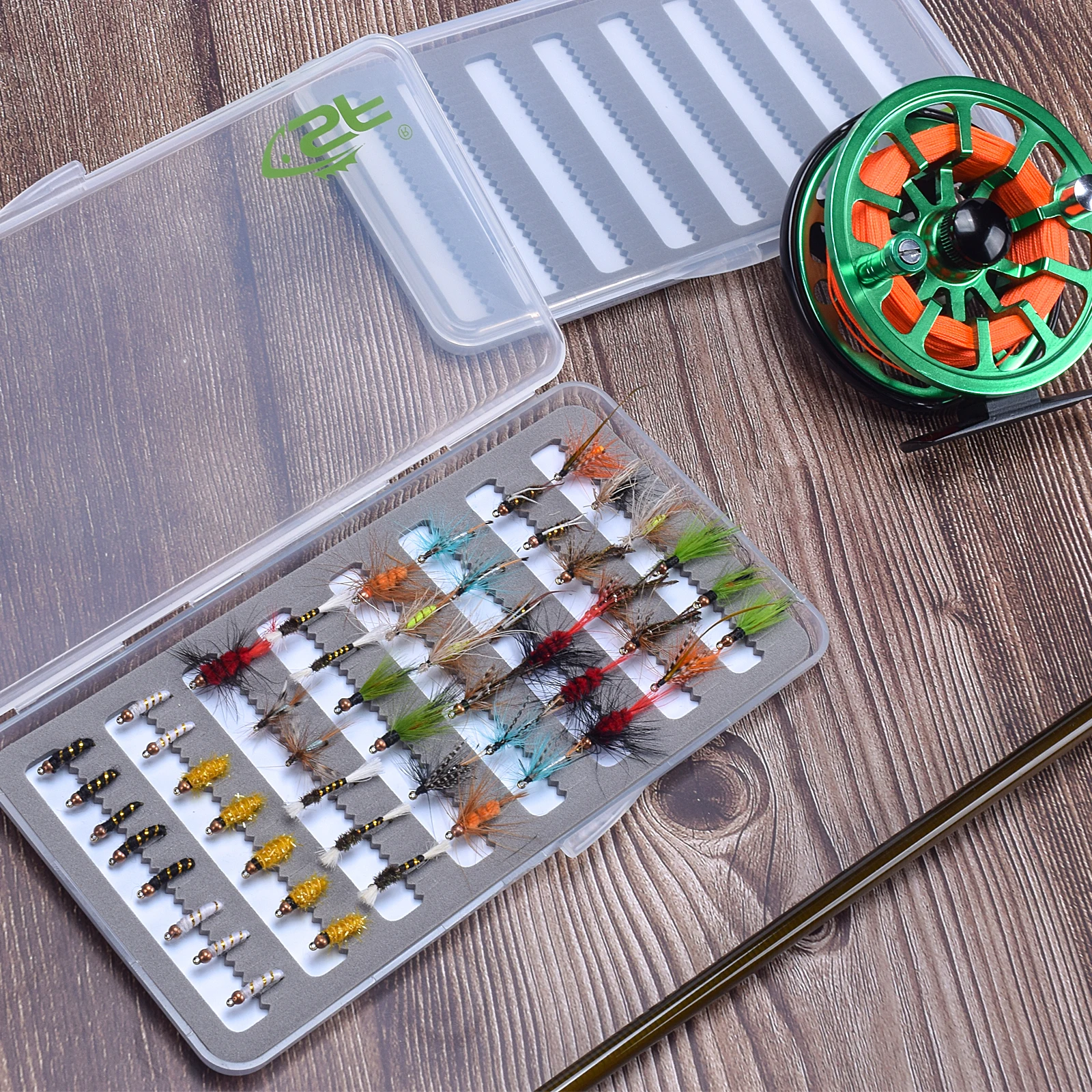 

SF Super Slim Fly Fishing Trout Box With Slit Foam Inside 18.5cm*9.8cm*1.2cm 208 Internal Slots
