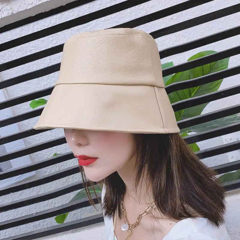 

2020 New Year Fashion Leather Fishing Cap Winter Casual Bucket Hat Out Sun Protection Bonnie Hat Male Camping Borras for Women