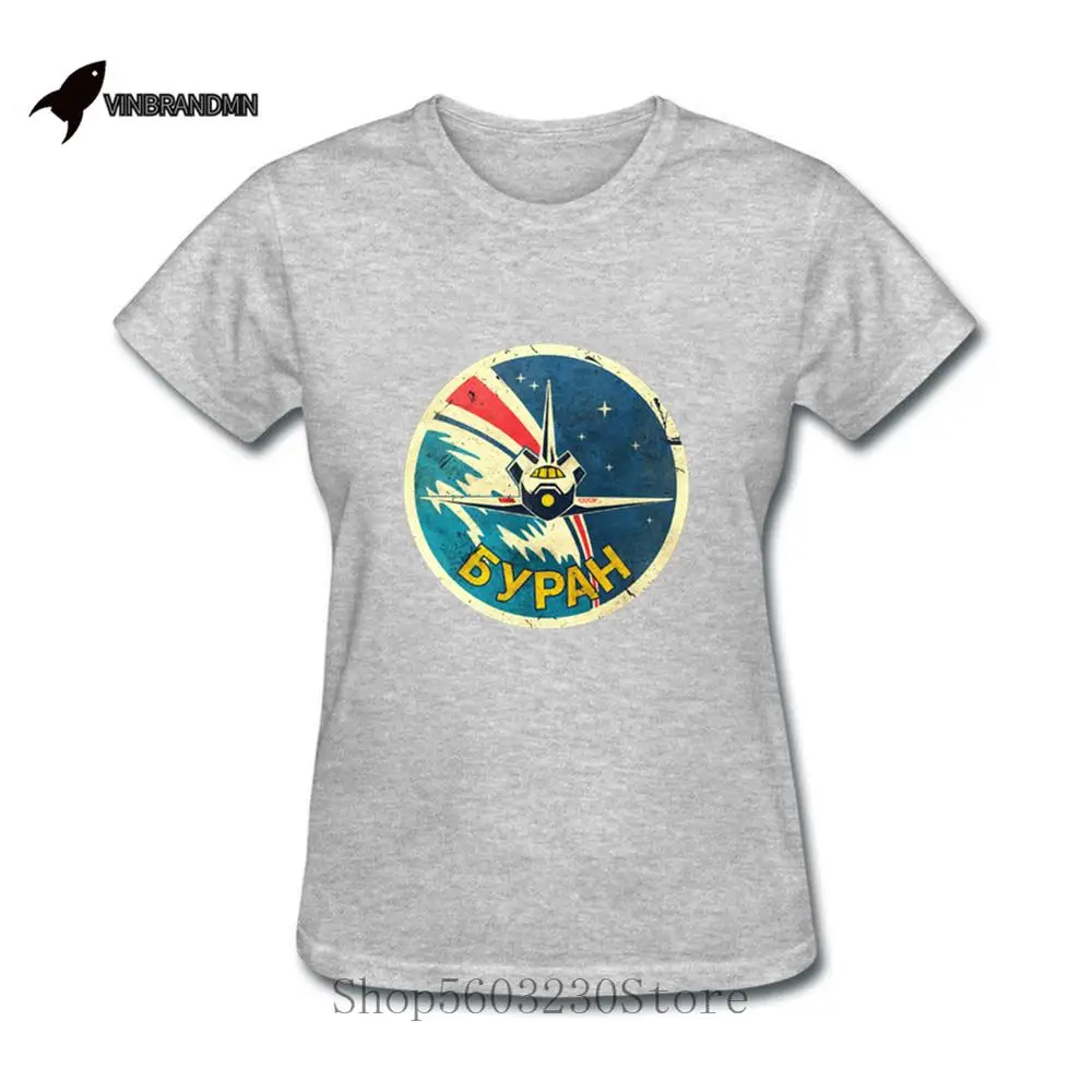 Classic Space Shuttle Emblem V01 T-Shirt Woman Vintage Russia CCCP Yuri Gagarin T shirt Soviet Exploration Program Retro TeeS | Женская