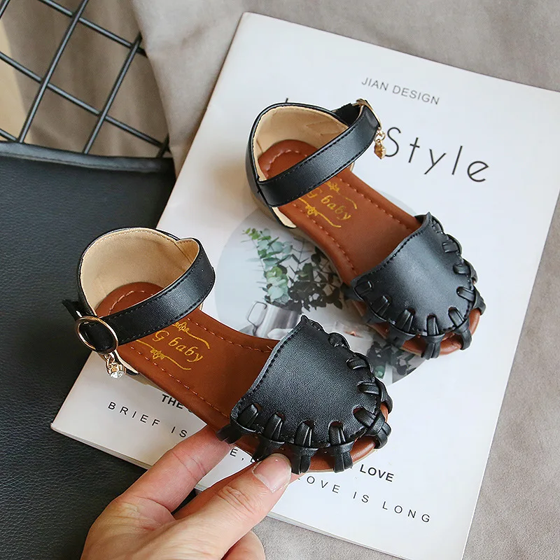 Летние сандалии для девочек детская обувь принцессы с переплетением узлом