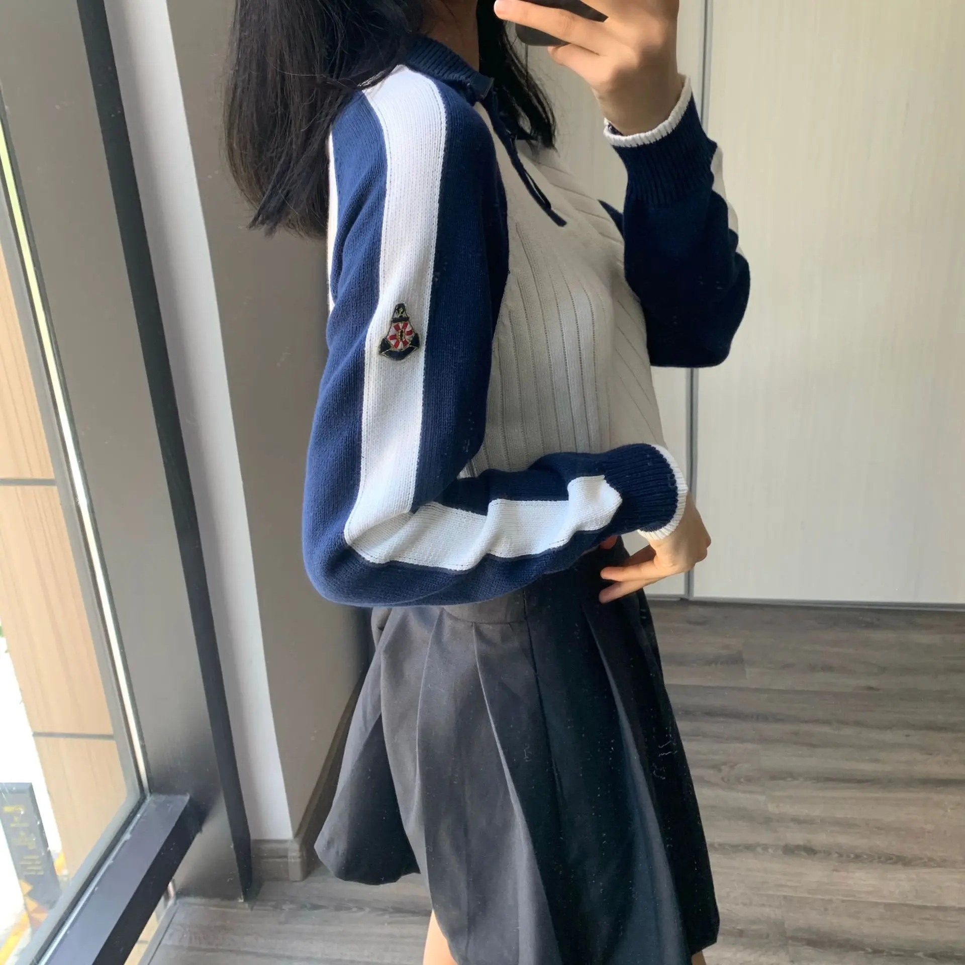 

2021 spring summer autumn blouse with belly design high waist short temperament sweater women loose capless