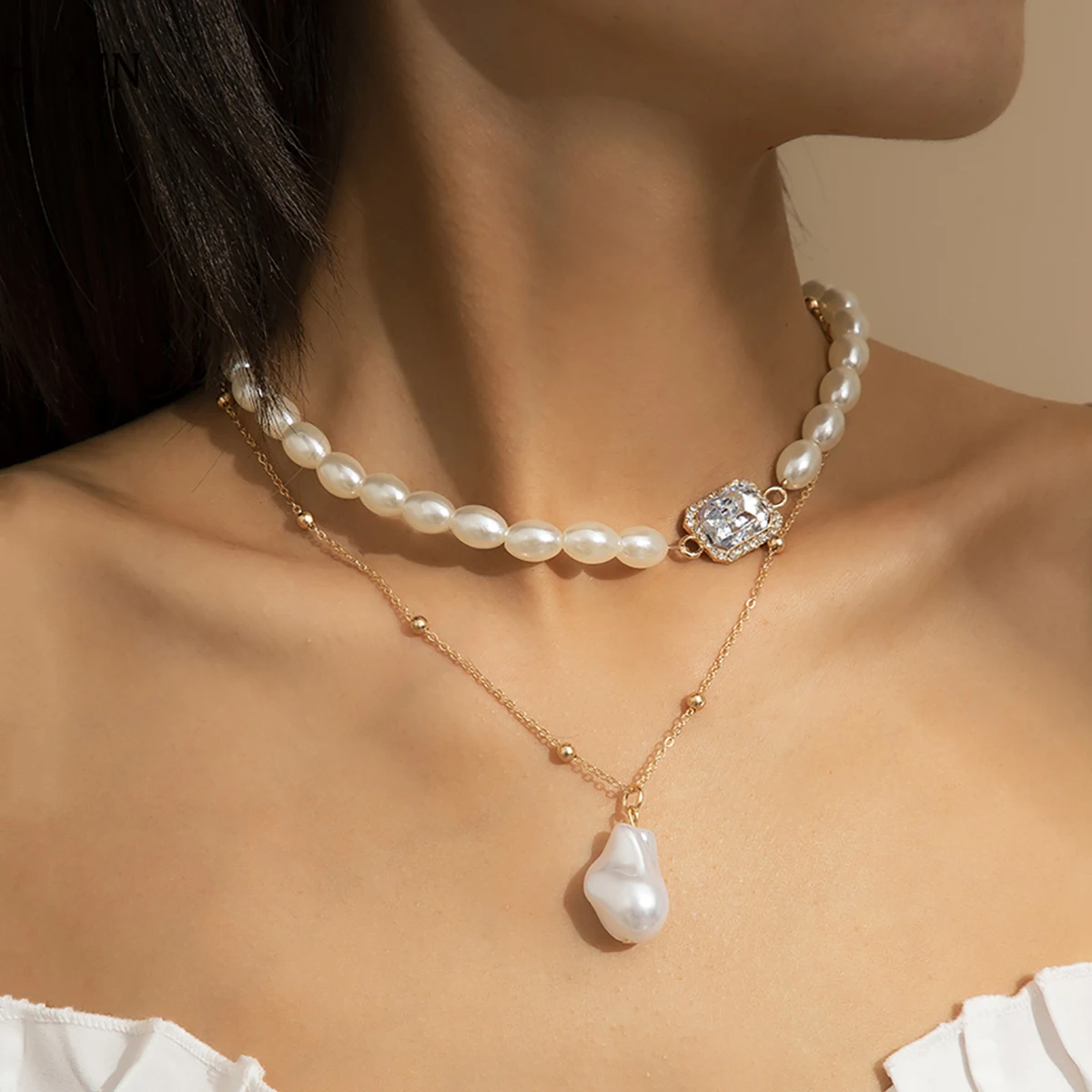 

SHIXIN Asymmetry Crystal Thin Chain Choker Necklace With Pearl Pendant Necklace for Women Layered Pearl Beads Chain Jewelry 2021