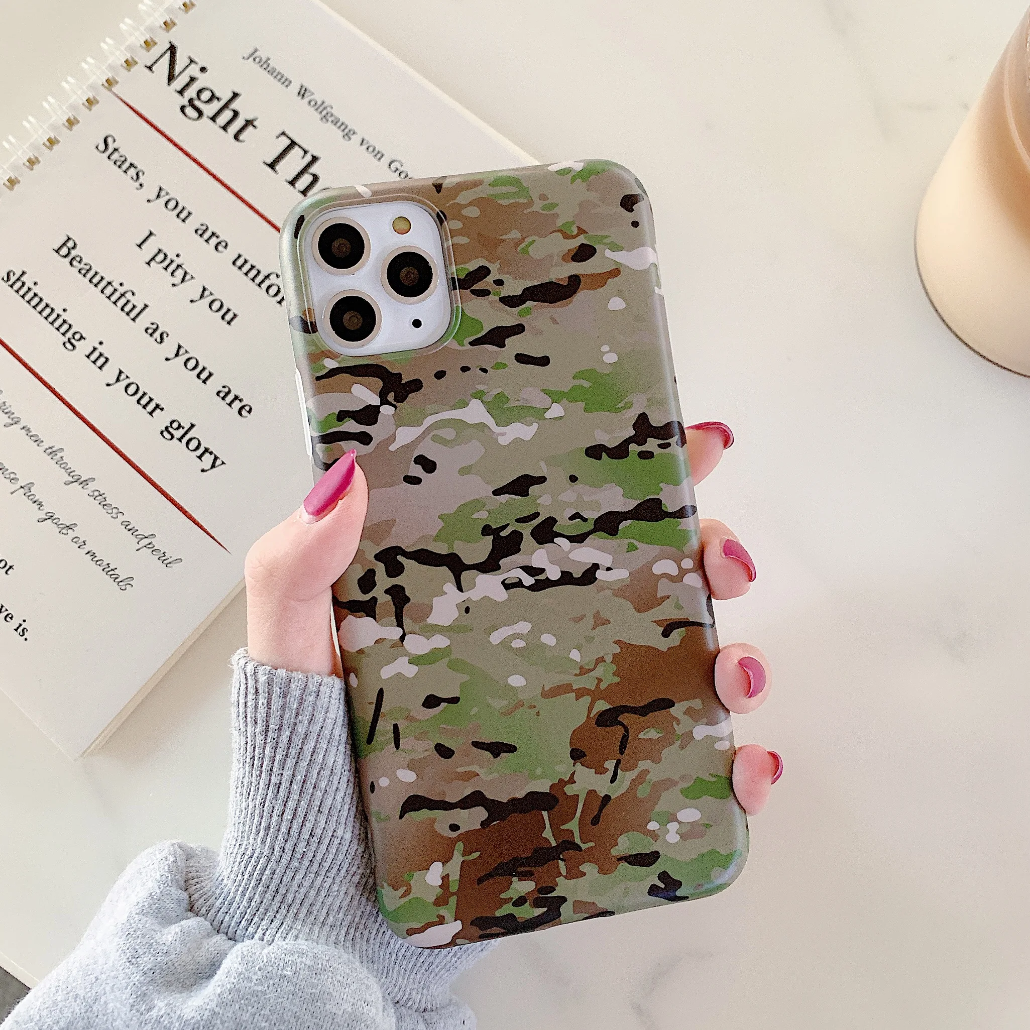 Камуфляжный зеленый чехол для телефона в стиле милитари iPhone 11 Pro 7 8 6s мягкая