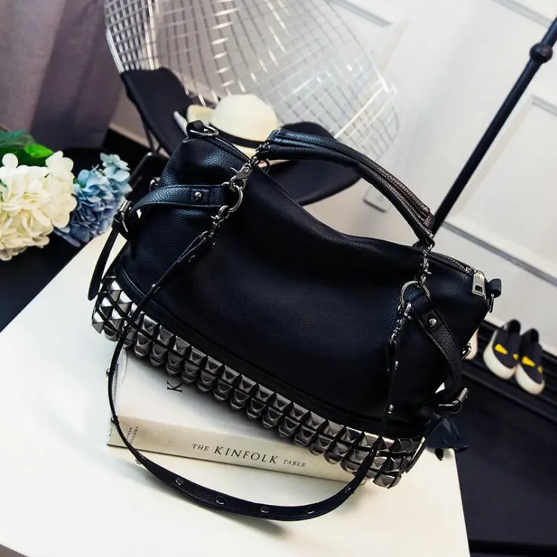 Женская сумка Кроссбоди с заклепками на цепочке|Сумки ручками| |