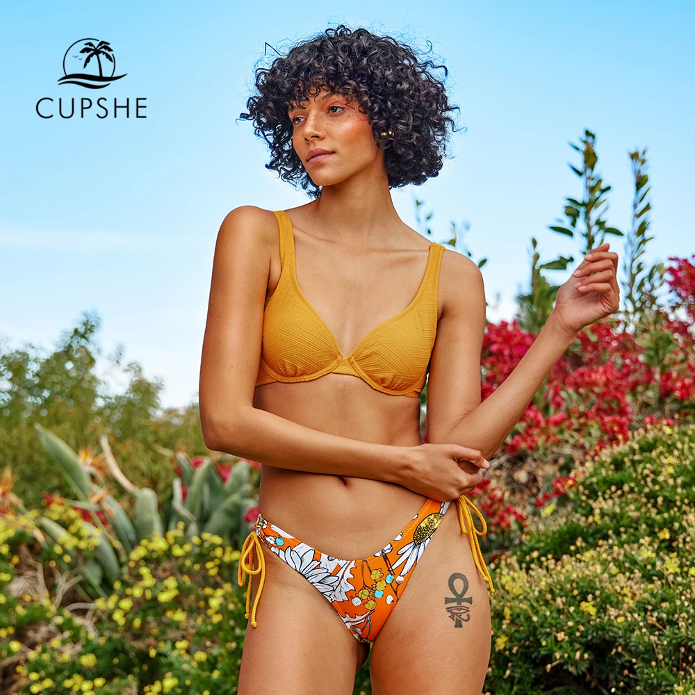 Трусики-стринги CUPSHE Daisy с цветочным принтом и завязкой по бокам заниженной талией