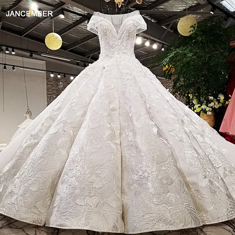 

LS59840 see through scoop neck 2018 new design satin cap sleeve big heavy skirt super long train corset back wedding dress