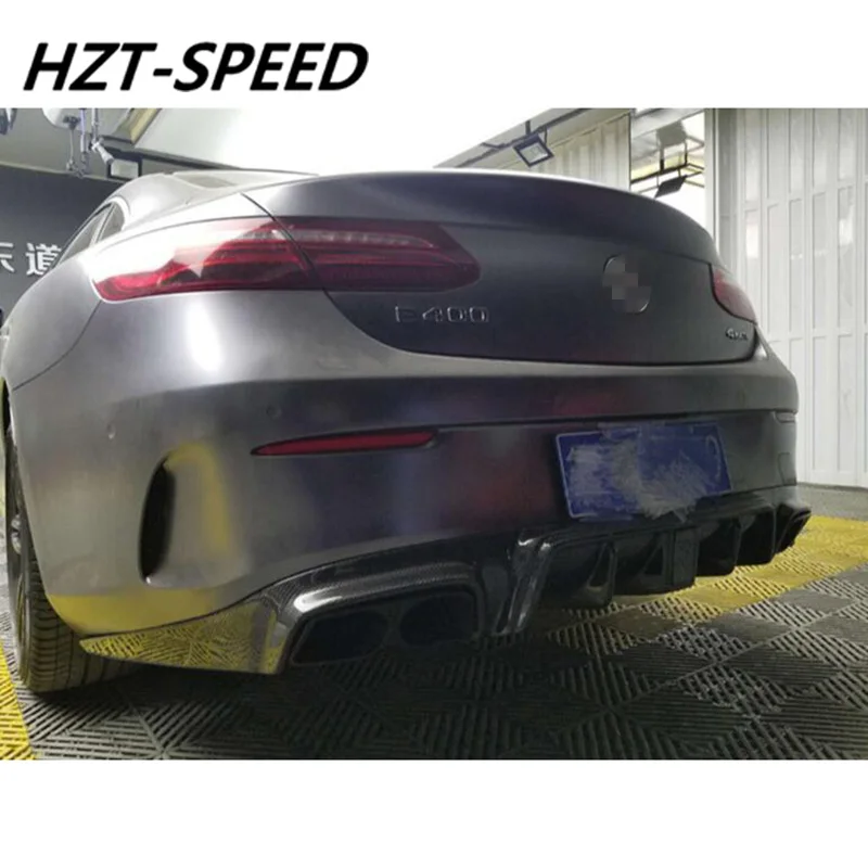 Задний диффузор W238 E COUPE из углеродного волокна со светодиодной подсветкой