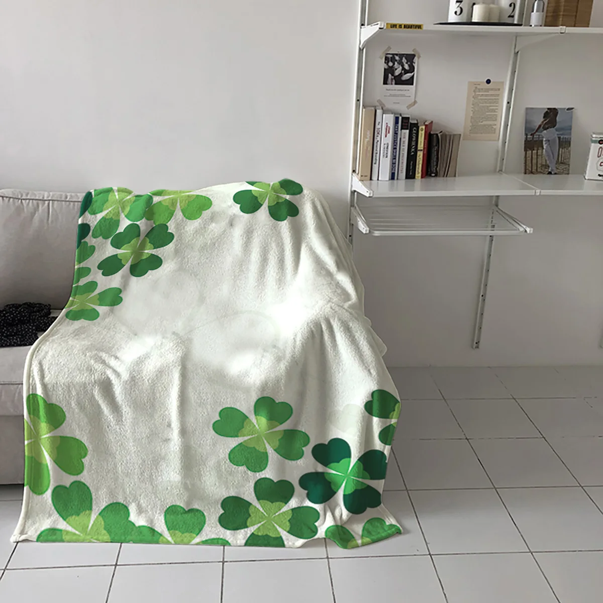 St. Patrick'S Day Themed Four-Leaf Clover Printed Nap Blanket Soft Comfortable Velvet Plush Plant Blankets Warm Sofa Bed Sheets | Дом и